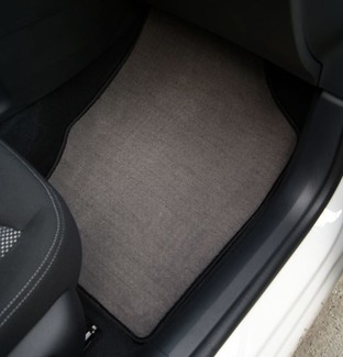 Коврики на Citroen C4 II 2010 - 2022 в Симферополе