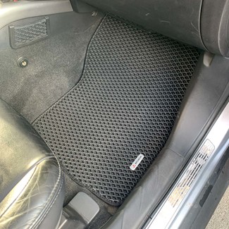 Коврики на Mitsubishi Outlander XL 2005 - 2013 в Симферополе