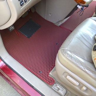 EVA коврики на Toyota Sienna II 2003 - 2010 в Симферополе