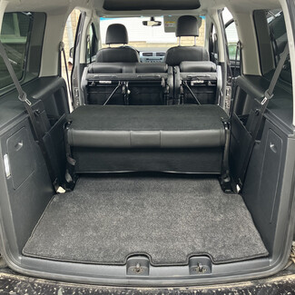 Коврики на Volkswagen Caddy (2K) 2003 - 2020 в Симферополе Коврики на Volkswagen Caddy (2K) 2003 - 2020 в Симферополе