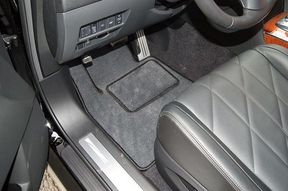 Коврики на Infiniti QX70 2013 - 2019 в Симферополе