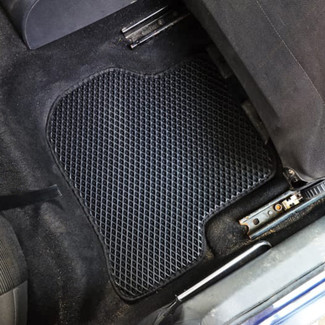 Коврики на Volkswagen Golf 5 2003 - 2008 в Симферополе