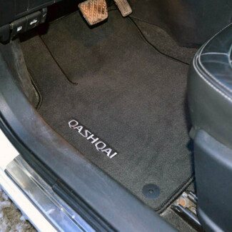 Коврики на Nissan Qashqai+2 (J10) 2008 - 2013 в Симферополе