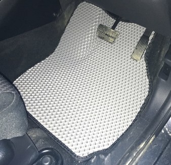 Коврики на Honda Fit III 2013 - 2020 в Симферополе