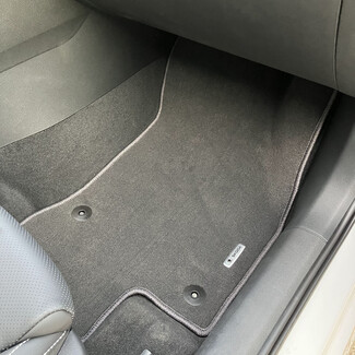 Ворсовые коврики на Skoda Superb III 2015&nbsp;-&nbsp;2026 в Симферополе