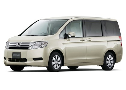 EVA коврики на Honda StepWGN IV 2009 - 2015 в Симферополе