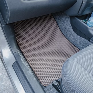 Коврики на Toyota Probox (50) 2002 - 2014 в Симферополе
