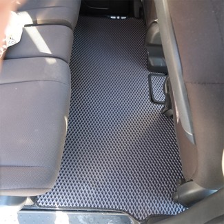 Коврики на Nissan Serena (C27) 2016 - 2022 в Симферополе