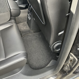 Коврики на Volkswagen Caddy (2K) 2003 - 2020 в Симферополе Коврики на Volkswagen Caddy (2K) 2003 - 2020 в Симферополе