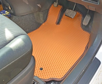 Ворсовые коврики на Toyota Wish II 2009 - 2017 в Симферополе