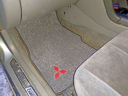 Ворсовые коврики на Mitsubishi Galant VIII 1996 - 2005 в Симферополе